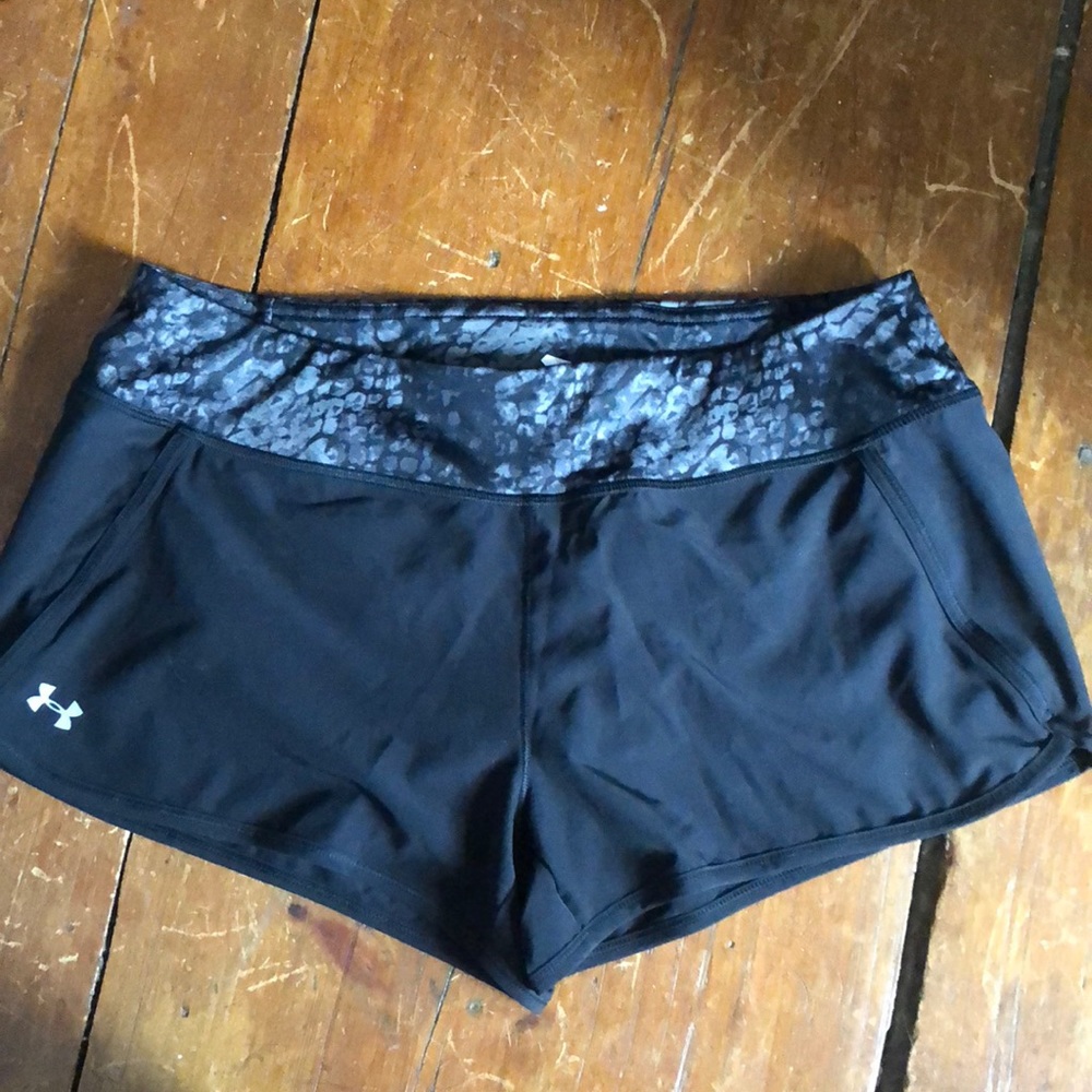 Underarmour shorts